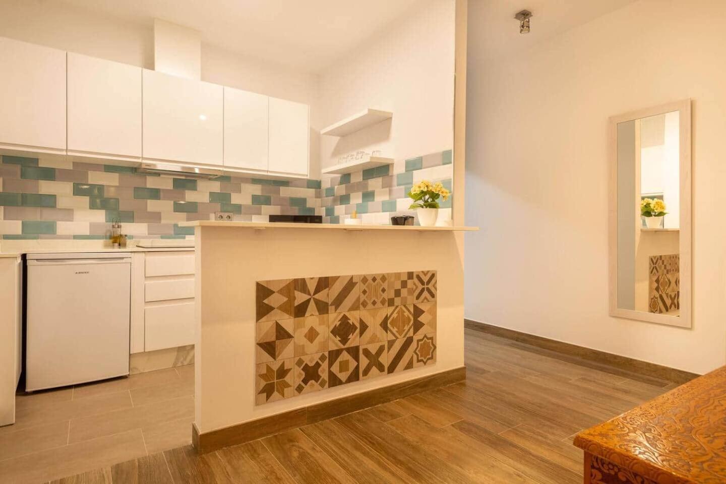 La Pimentera Central Apartments - Con Patio Privado Marbella Kültér fotó