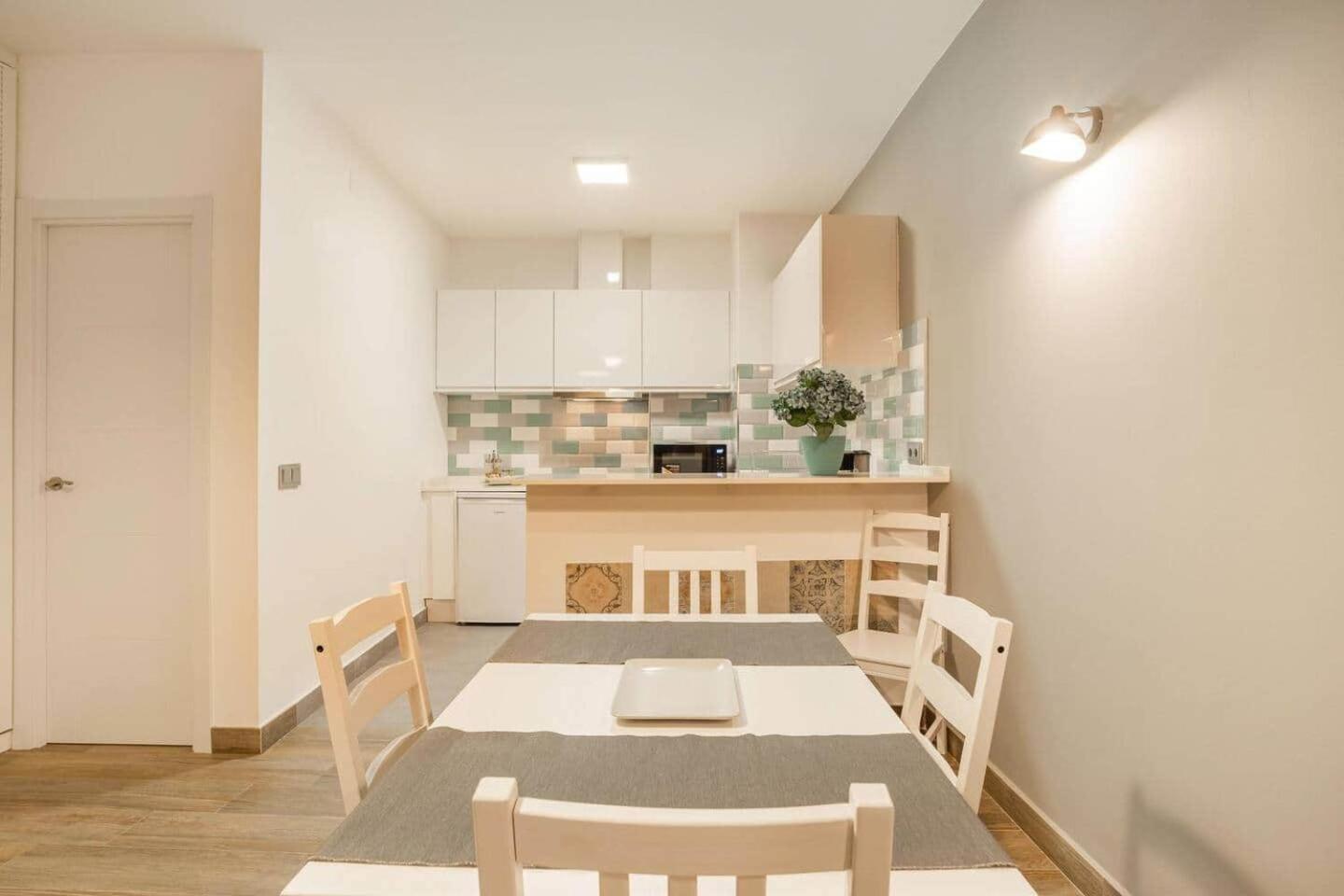 La Pimentera Central Apartments - Con Patio Privado Marbella Kültér fotó